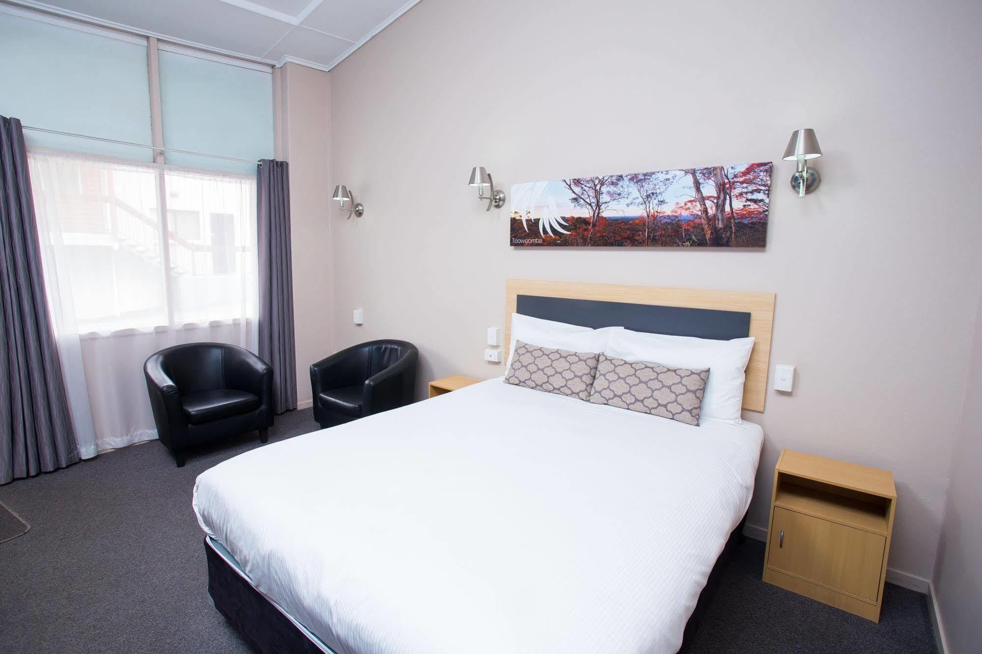 Downs Motel Toowoomba Ngoại thất bức ảnh