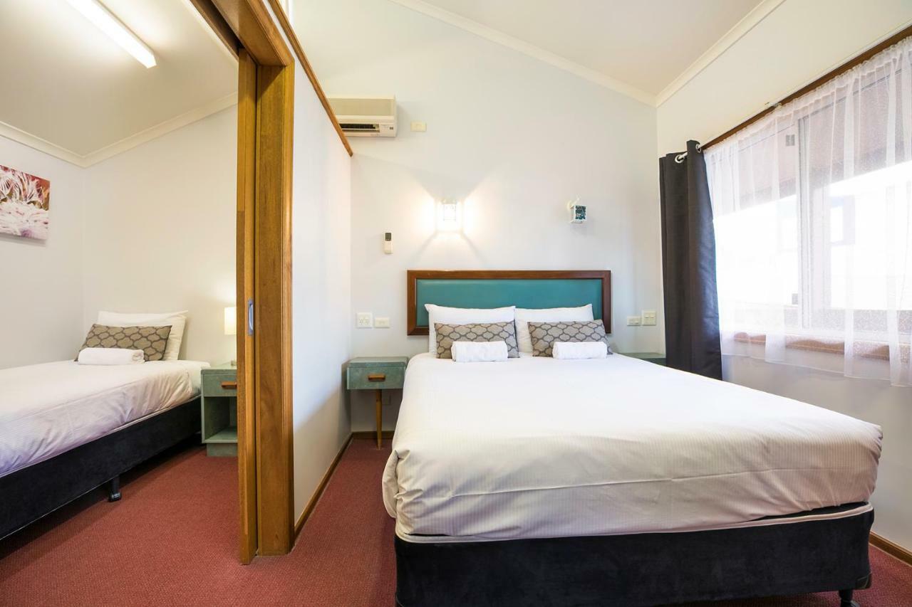 Downs Motel Toowoomba Ngoại thất bức ảnh